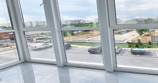 Панорамное остекление балкона Белогорск цена от 11 тыс. руб. м/п.